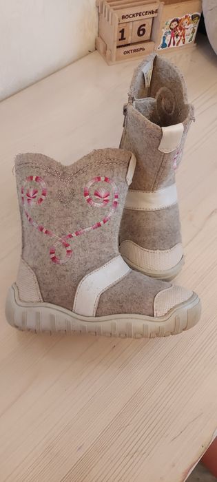 Валенки на девочку