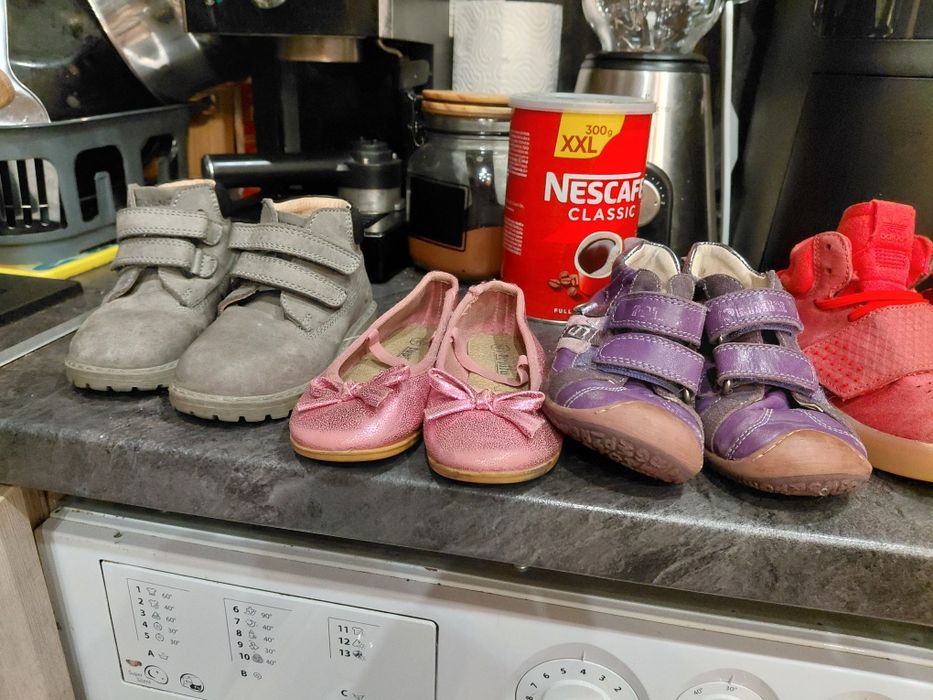 Маратонки и обувки ,оригинални от 24-28номер