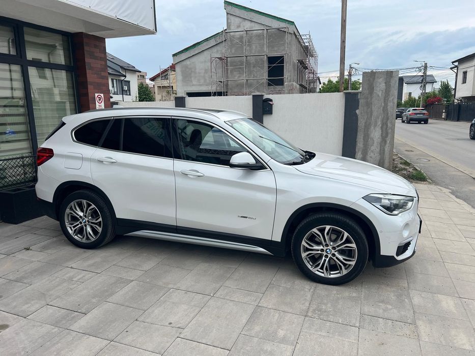 Vând BMW X1 S Drive