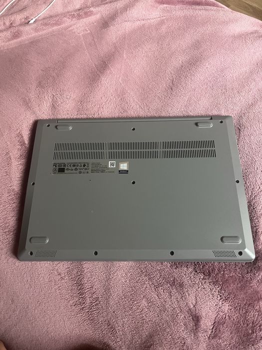Lenovo 81w1