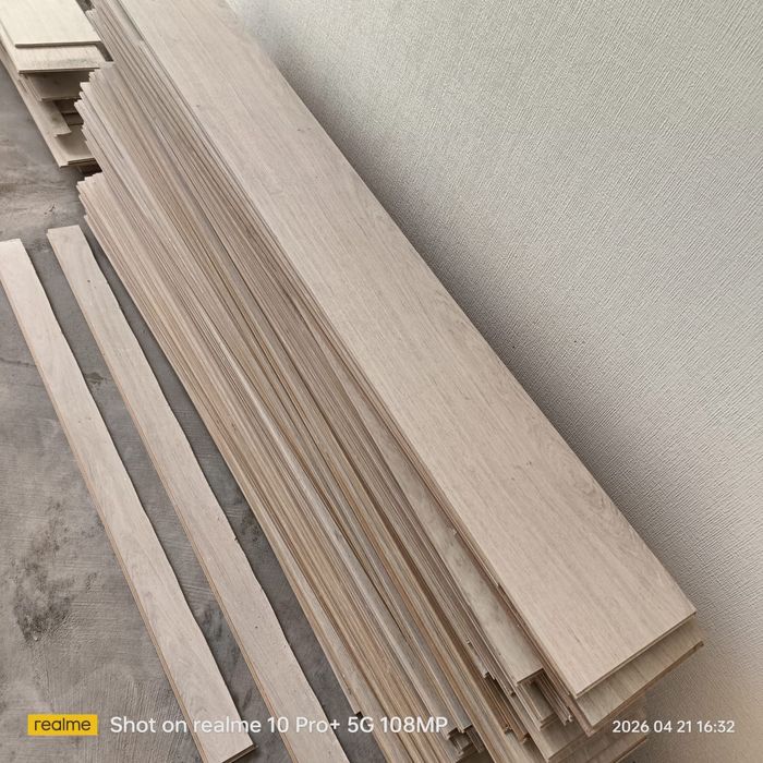 Продам Двери,ламинат новые