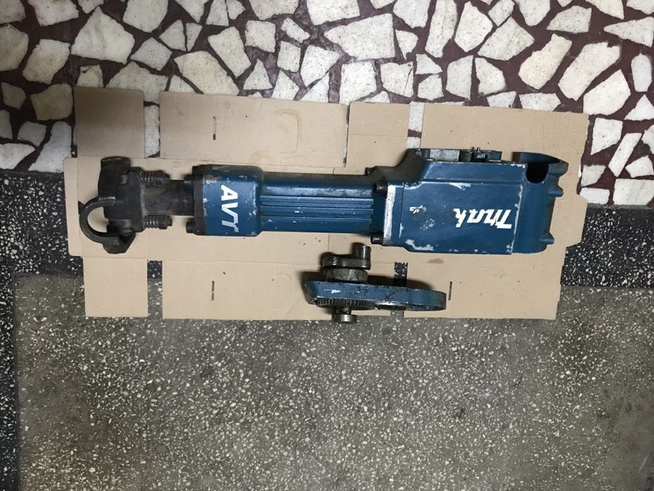 Demolator Pikamer Makita AVT Pentru Piese