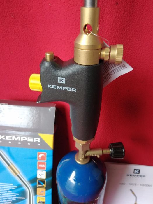 Качествена горелка пиезо запалване комплект с зареждащата се бутилка.