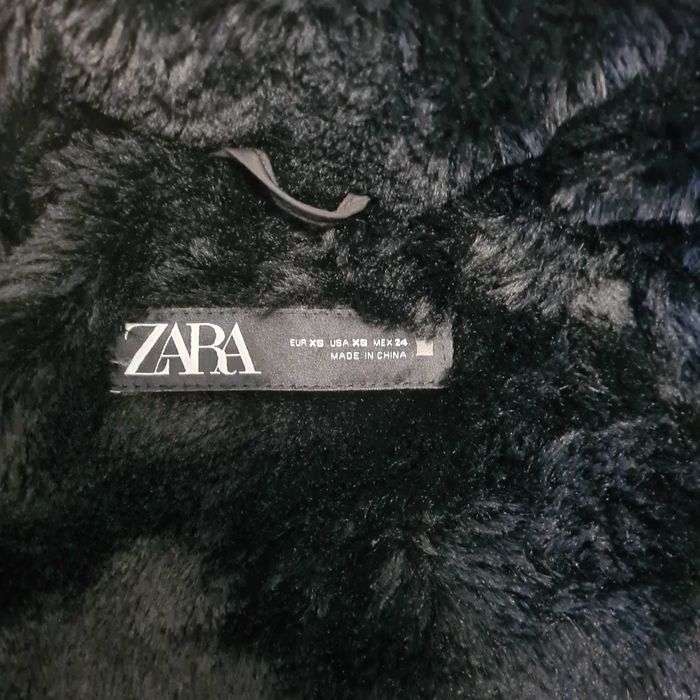 Зимно яке Зара в черно