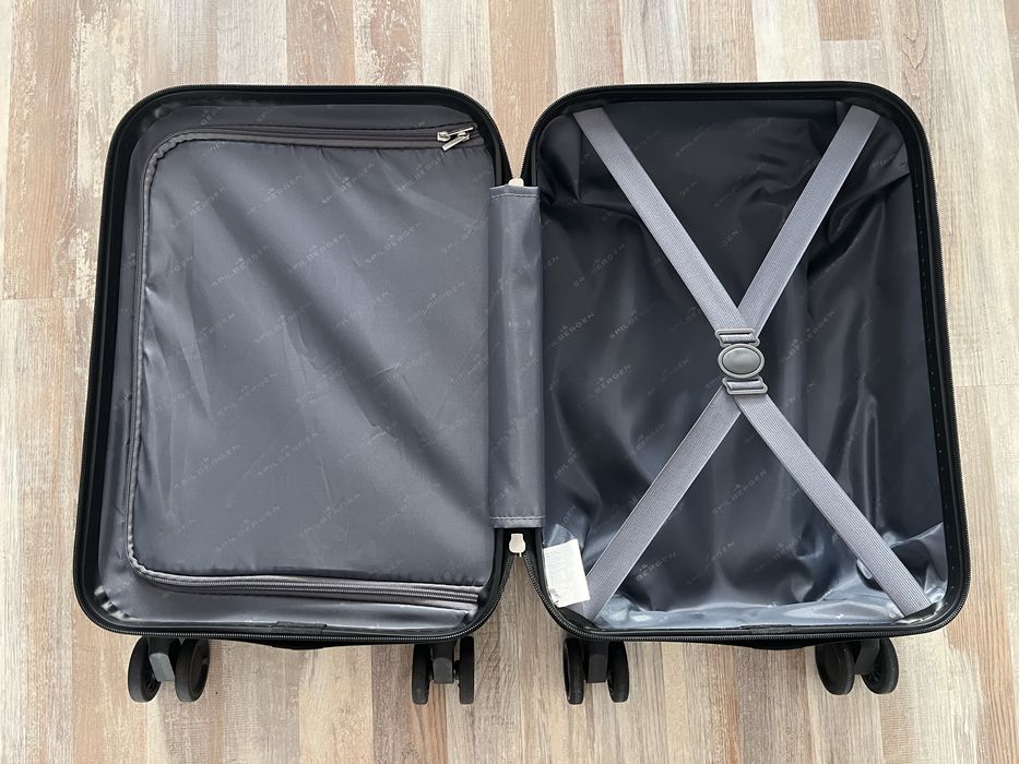 Куфар за ръчен багаж