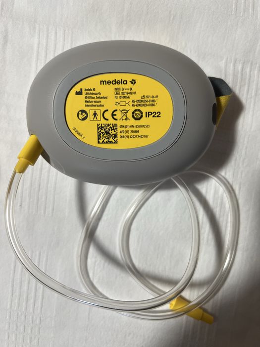 Електрическа двуфазна помпа за кърма Medela - Solo