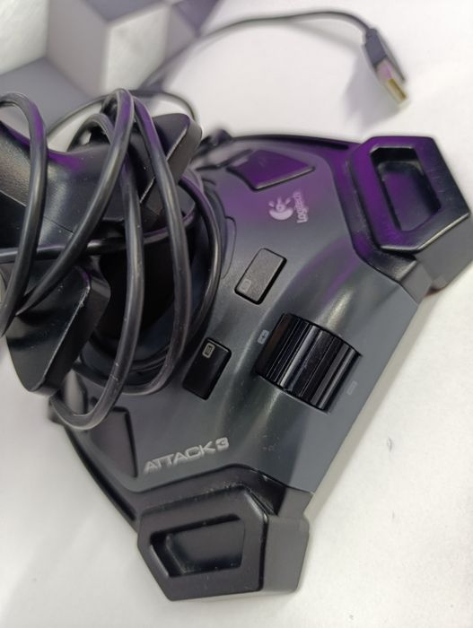 Maneta Logitech atack 3 impecabila