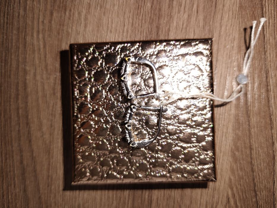 Продам серьги 925 проба