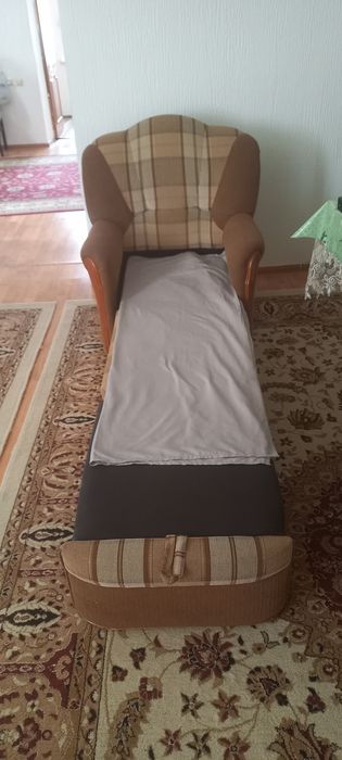 Кресло кровать в нормалном состоянии