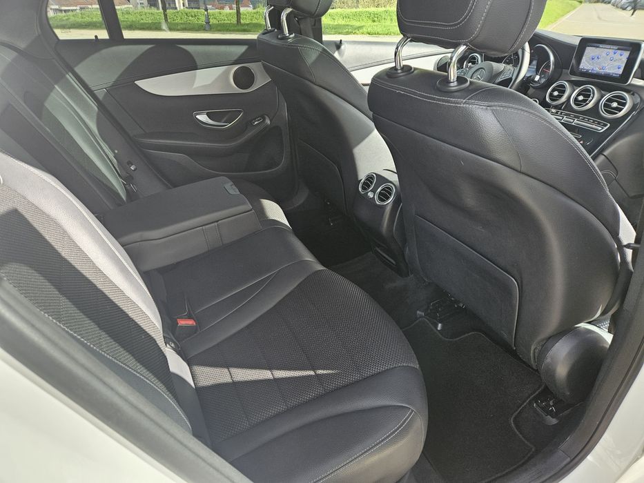 Mercedesz-Benz GLC 250D Diesel An 2017-10 Euro6 Panoramic