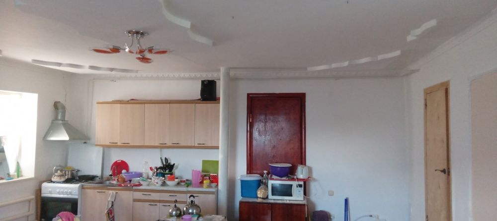 Продам жилой дом с пристройкой бани.