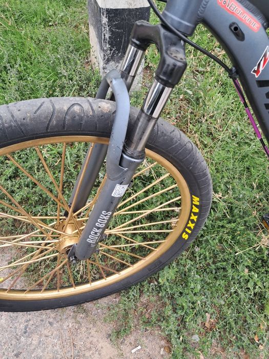 MACOGE кастом велик