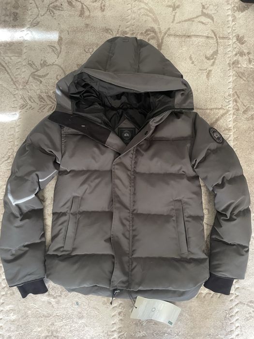 canada goose gri marime S noua