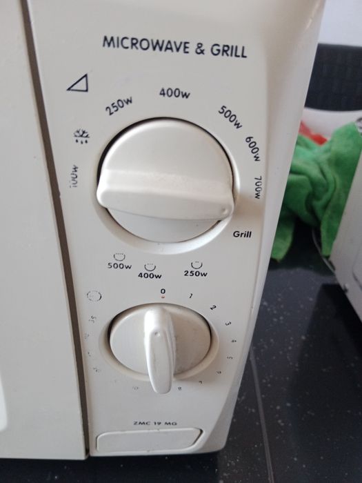 Микроволновая печь