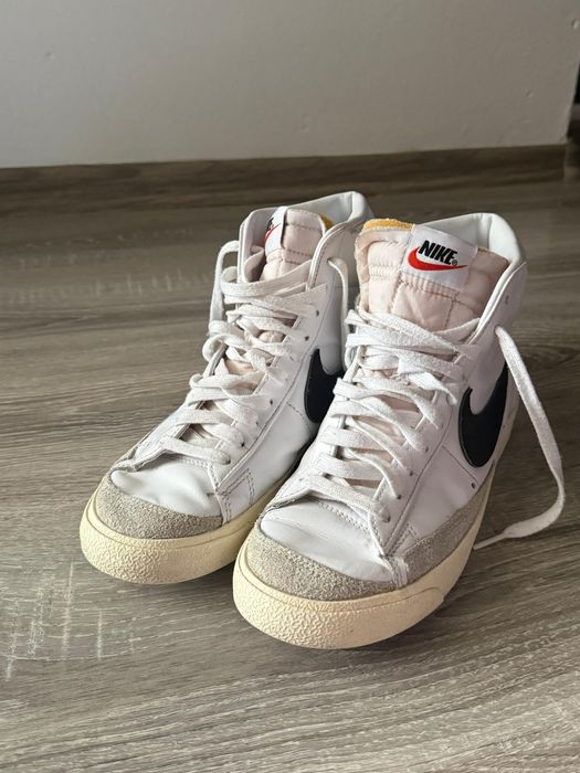 Nike blazer inalti