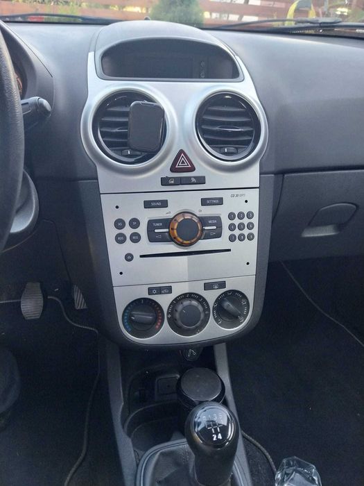 OPEL CORSA 2014 1,3 cdti