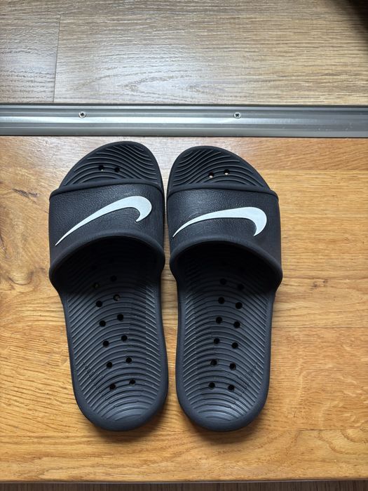 Nike slapi/pauci bazin