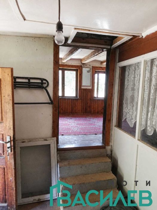Продава КЪЩА област Перник, с. Горна Диканя