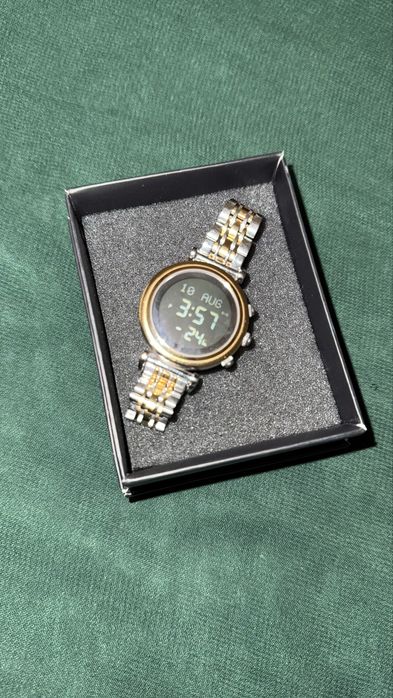 Al-Harameen,Al-Fajr soati sotiladi