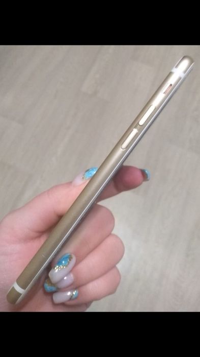 Продам iPhone 6 в отличном состоянии