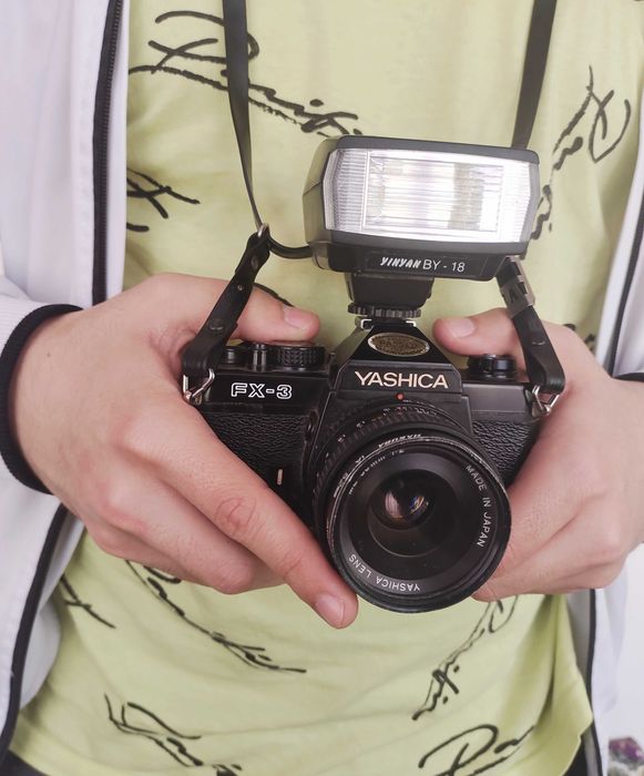 Фотоаппарат YASHICA FX-3