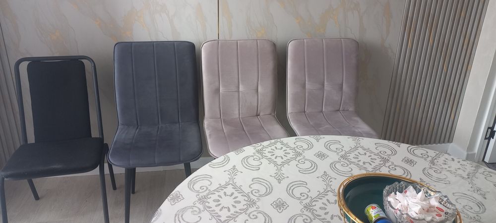 Стулья сатылады в отличном состоянии