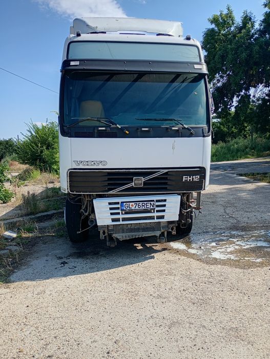 Vând/dezmembrez Volvo FH12