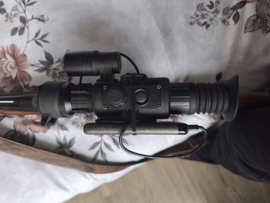 Дигитален прицел Yokon Sightline