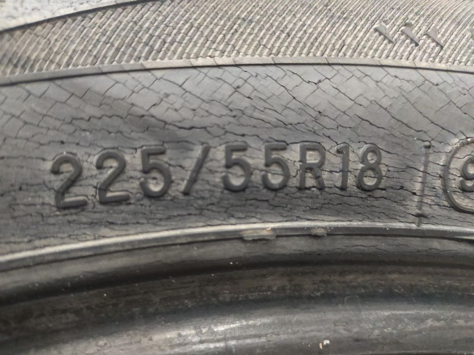 Шины 225,55,18, всесезонка на запаску.
