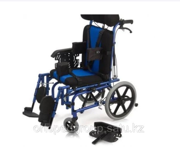 Продам инвалидную коляску.