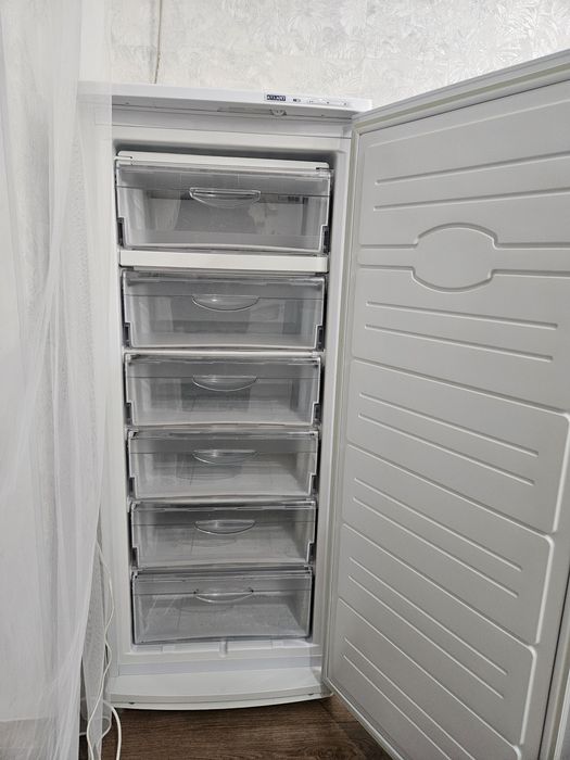 Морозильник Атлант