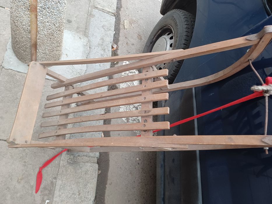 Българска дървена шейна зимна ретро с и без облегалка