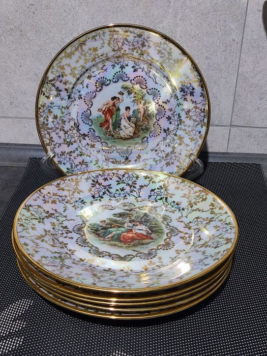 Чайные чашки Мадонна.ГДР