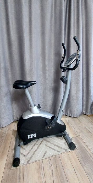 Велотренажёр компактный