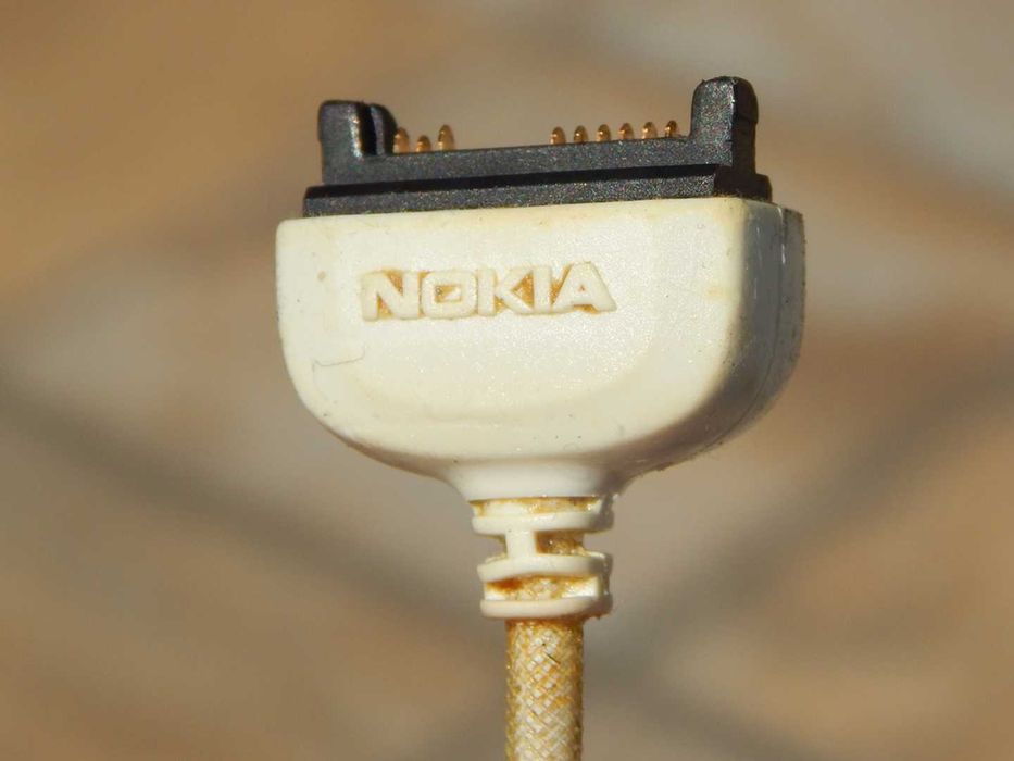 Casti vechi telefon tip HS-3 Nokia utilizate 2007