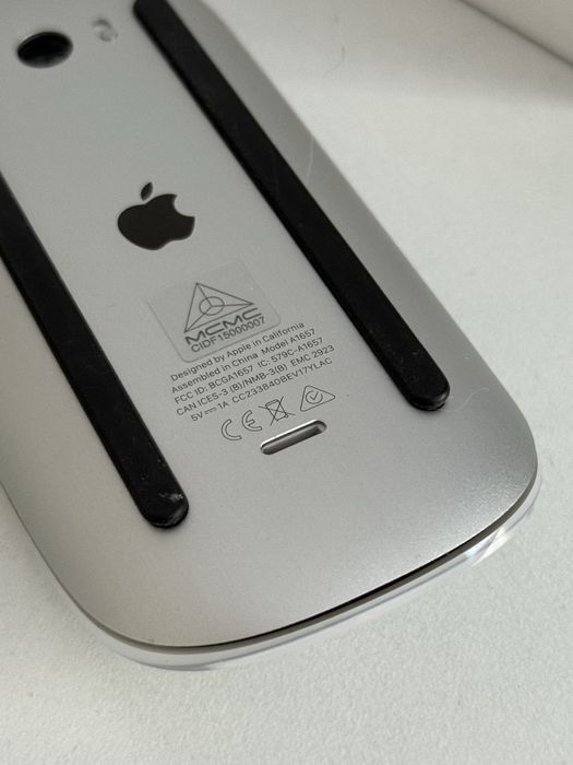 Мышь apple magic mouse