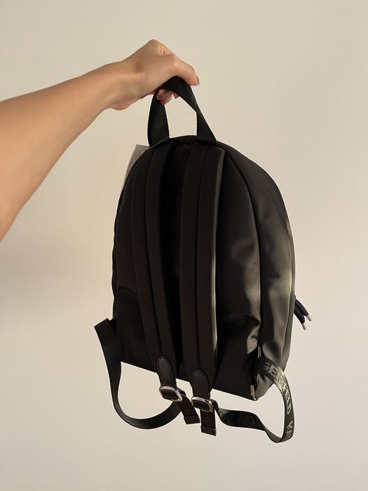 Ghiozdan Karl Lagerfeld