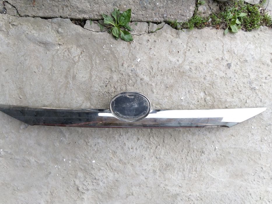 Хром-птица багажника Camry 50