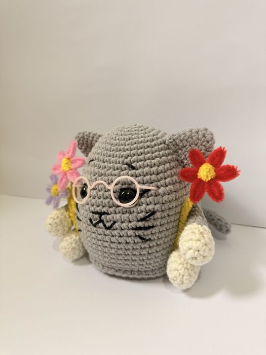 Плетени играчки от плюшена прежда