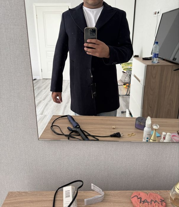 Продам пальто осеннее