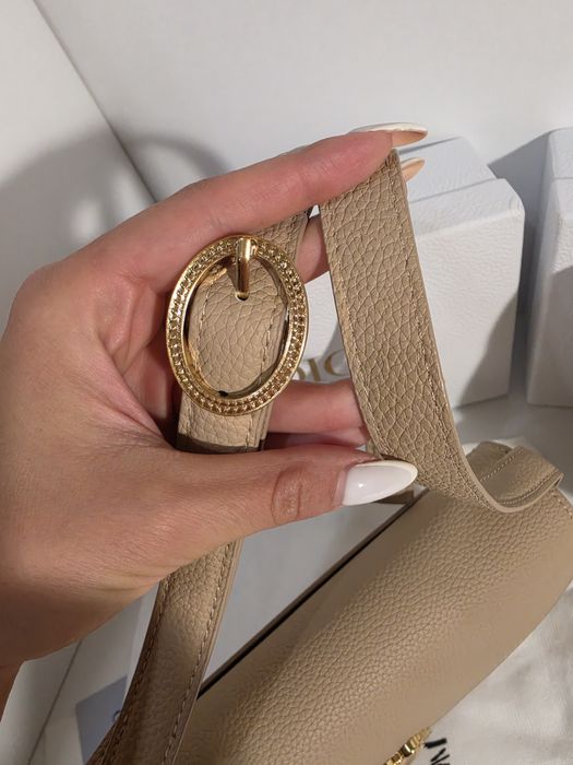 Налична чанта Dior Médaillon Beige