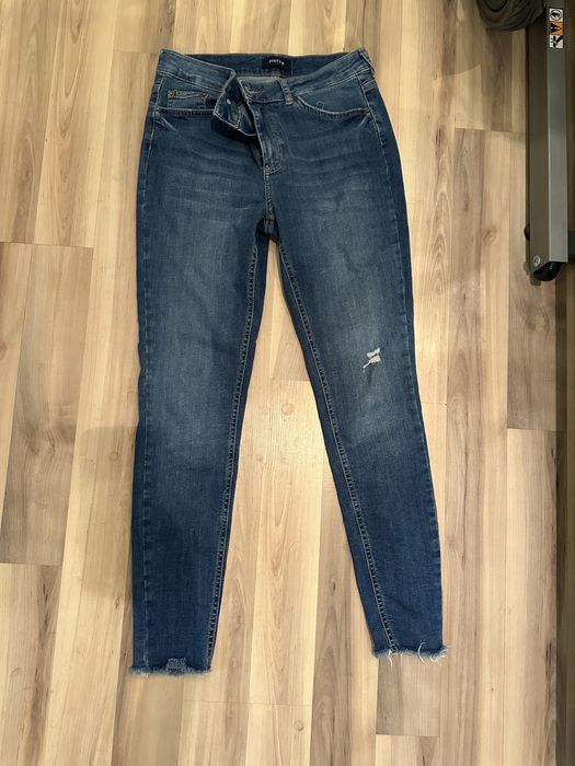 Дамски костюм,панталон и дънки