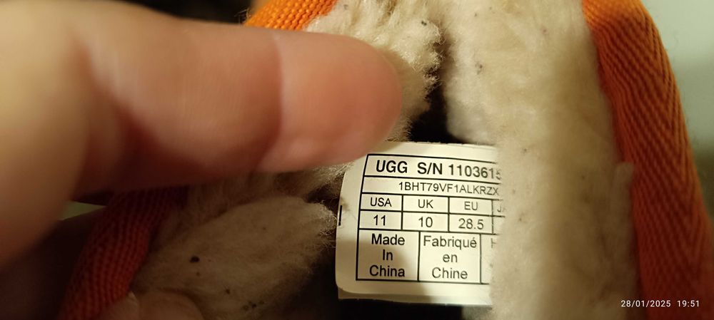 Vand cizmulite Ugg originale mar 28.5