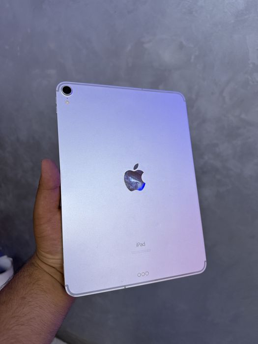 Ipad 11 pro 256gb sim. M2 chip