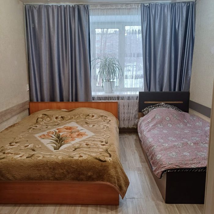 Сдам 3 ком. квартиру, 4 м-н.