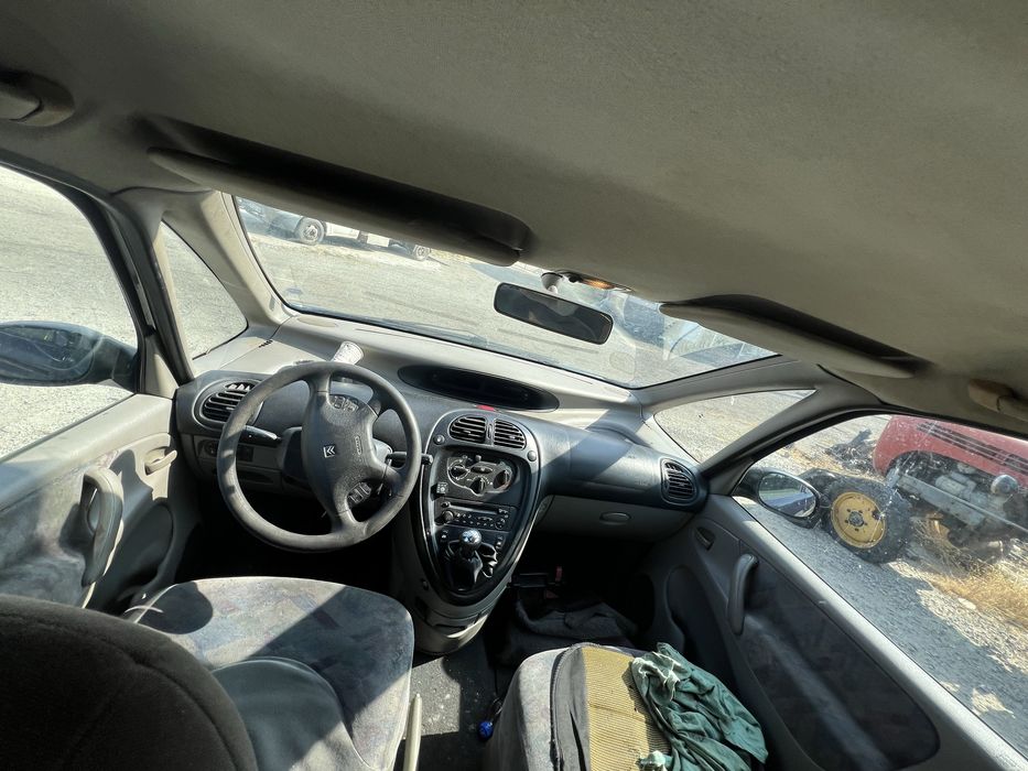 Citroen Xsara Picasso (1.6i 8V) на части