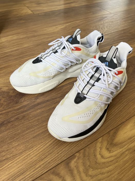 Кроссовки Adidas