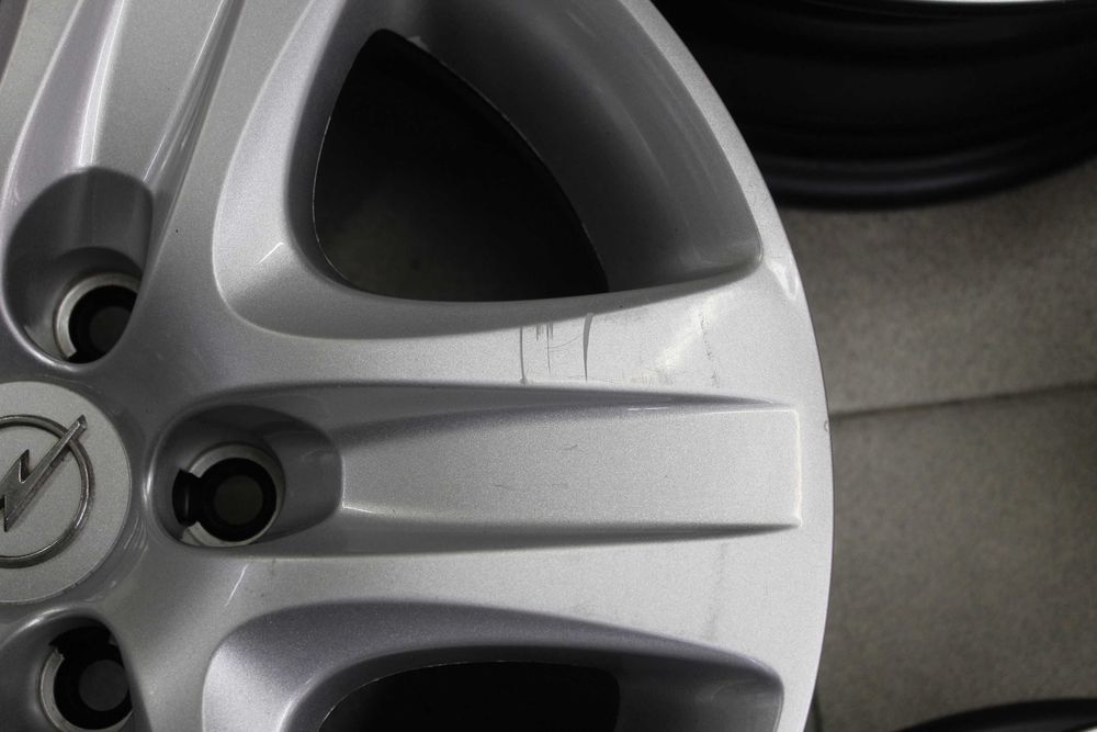 Джанти с тасове 16" 5х110 Opel Astra H, Zafira B