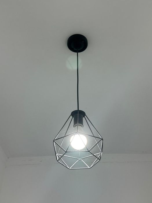 Люстры. Срочно продаются.