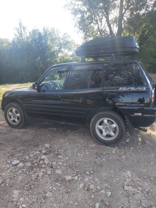 Продам Toyota rav4